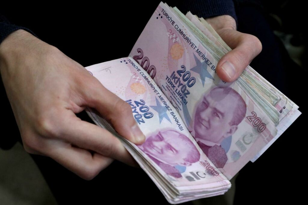Türkiye’de bu meslekler resmen para makinesi! En düşük maaşlar 20 bin liradan başlıyor…