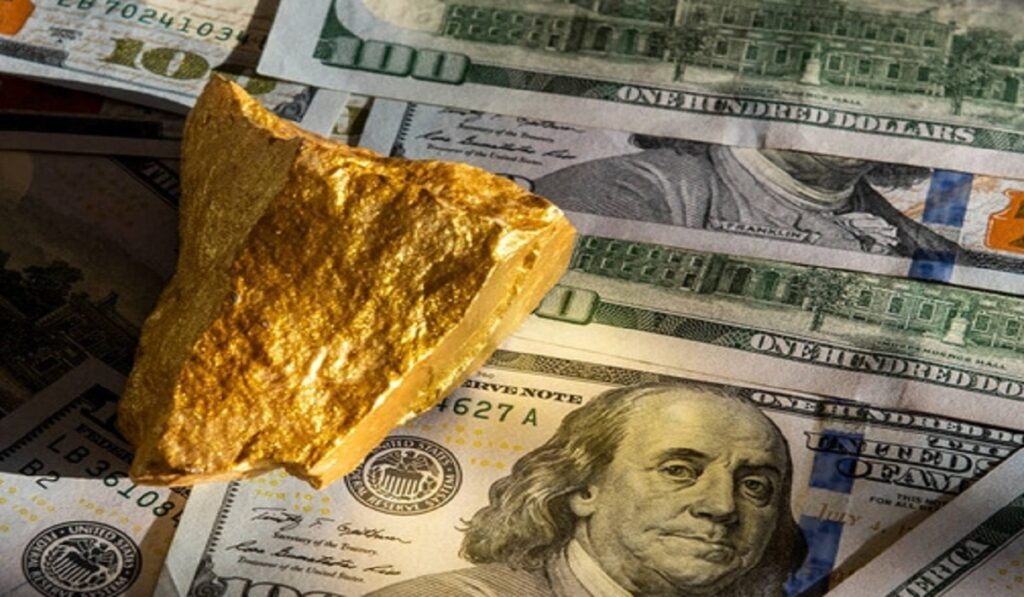 Dolar Dalgalanırken Altın Değer Kaybetti